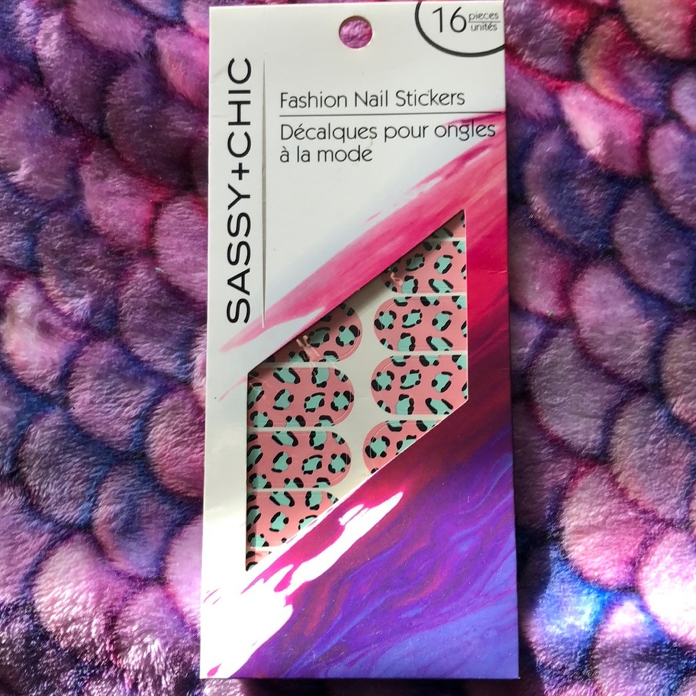 Fashion nail stickers.